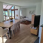 Agrimonia - 5,5-zi Duplex Bis 11 Personen Mit Eigenem Garten * Davos