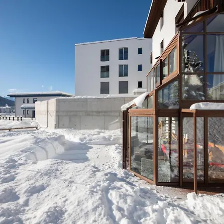 Agrimonia - 5,5-zi Duplex Bis 9 Personen Mit Eigenem Garten * Davos