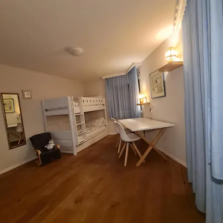Agrimonia - 5,5-zi Duplex Bis 11 Personen Mit Eigenem Garten Davos