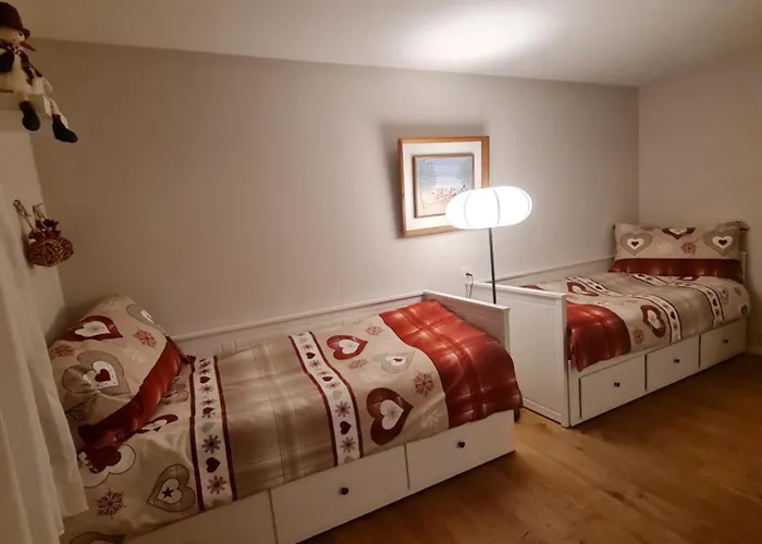 Agrimonia - 5,5-zi Duplex Bis 11 Personen Mit Eigenem Garten * Davos