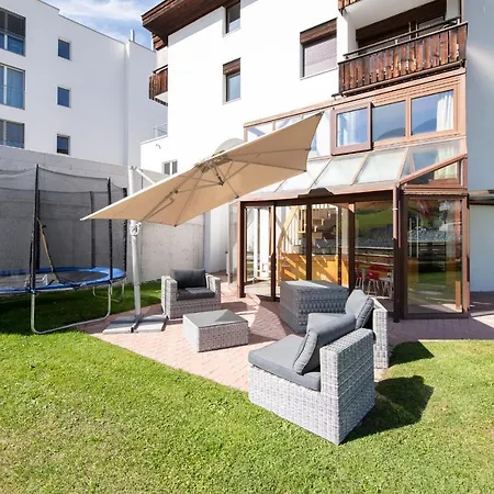 Agrimonia - 5,5-zi Duplex Bis 11 Personen Mit Eigenem Garten